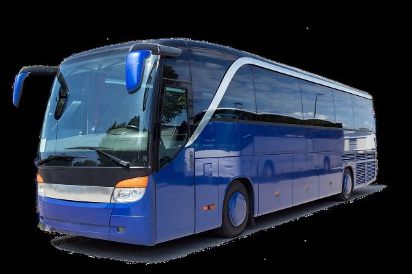 הסעות עובדים: שיפור הנסיעות היומיות לעבודה עם שירותי חברת הסעות פרטיות